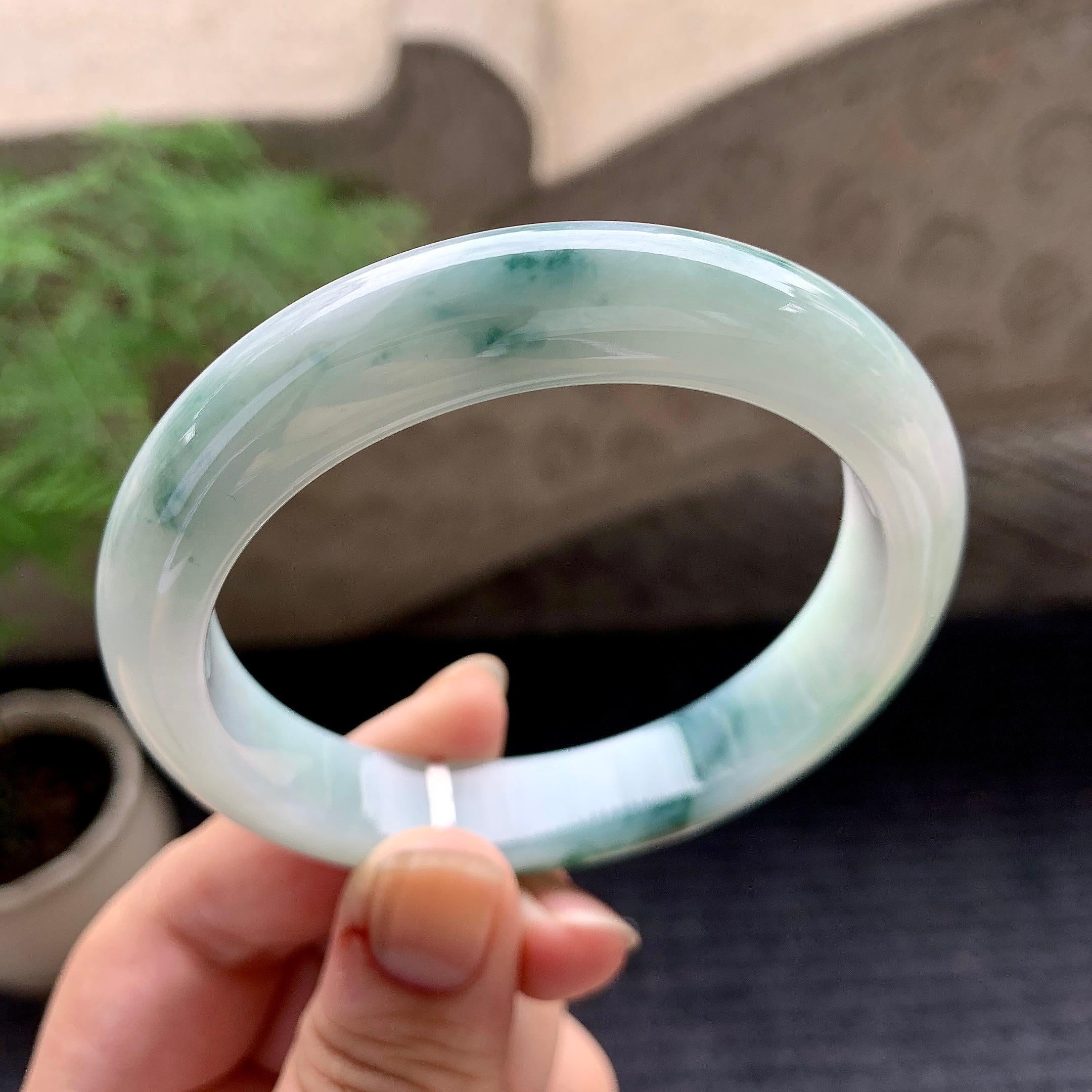 糯种飘花平安镯（58.7mm）（yc196529）