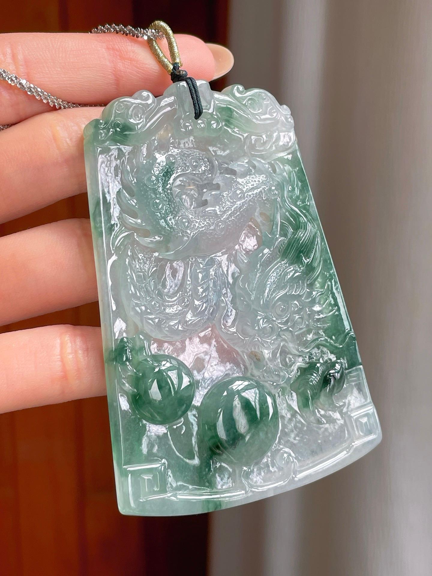 冰种飘花翡翠龙牌（yc375381）