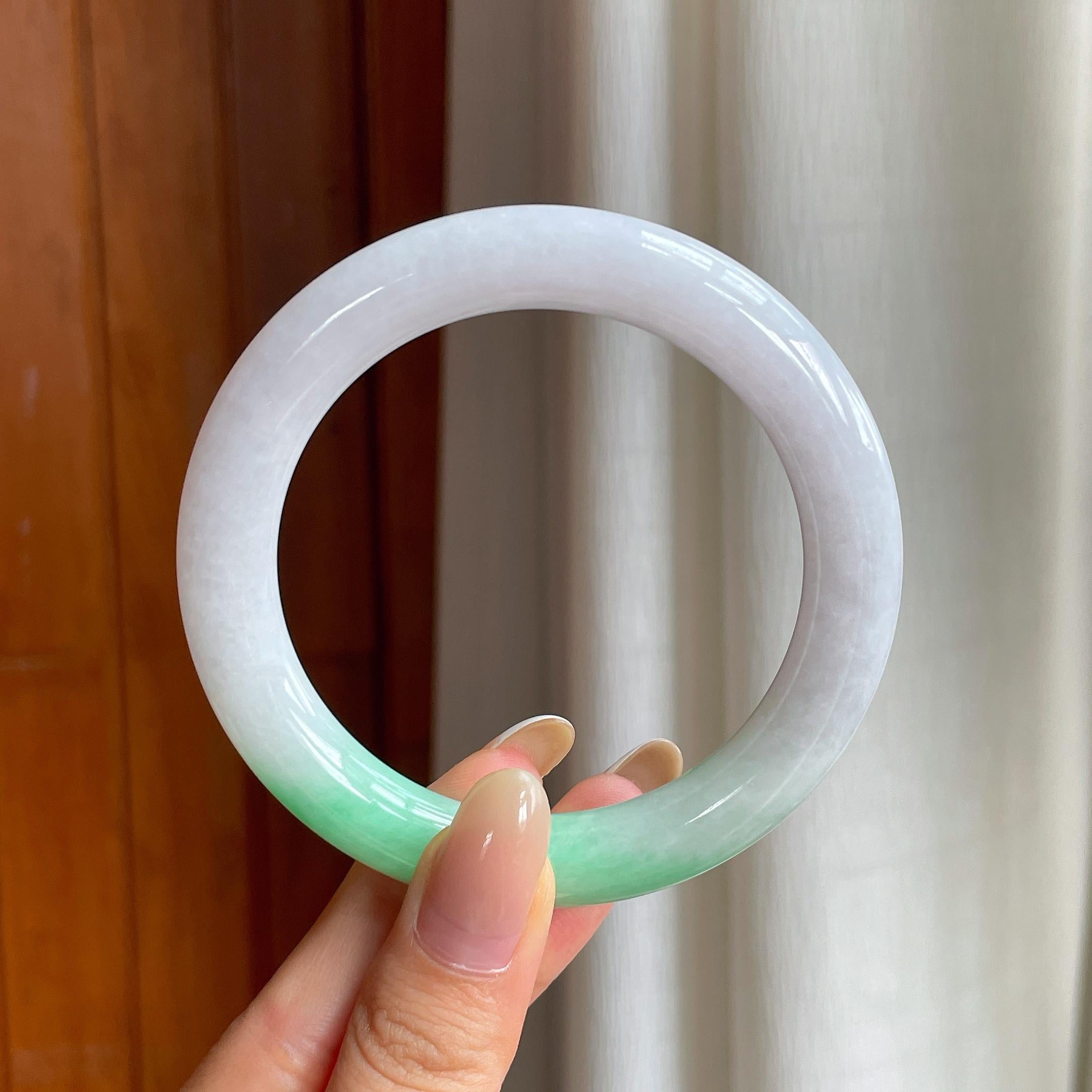 糯冰白底青翡翠圆条手镯（58.2mm)（yc416032）