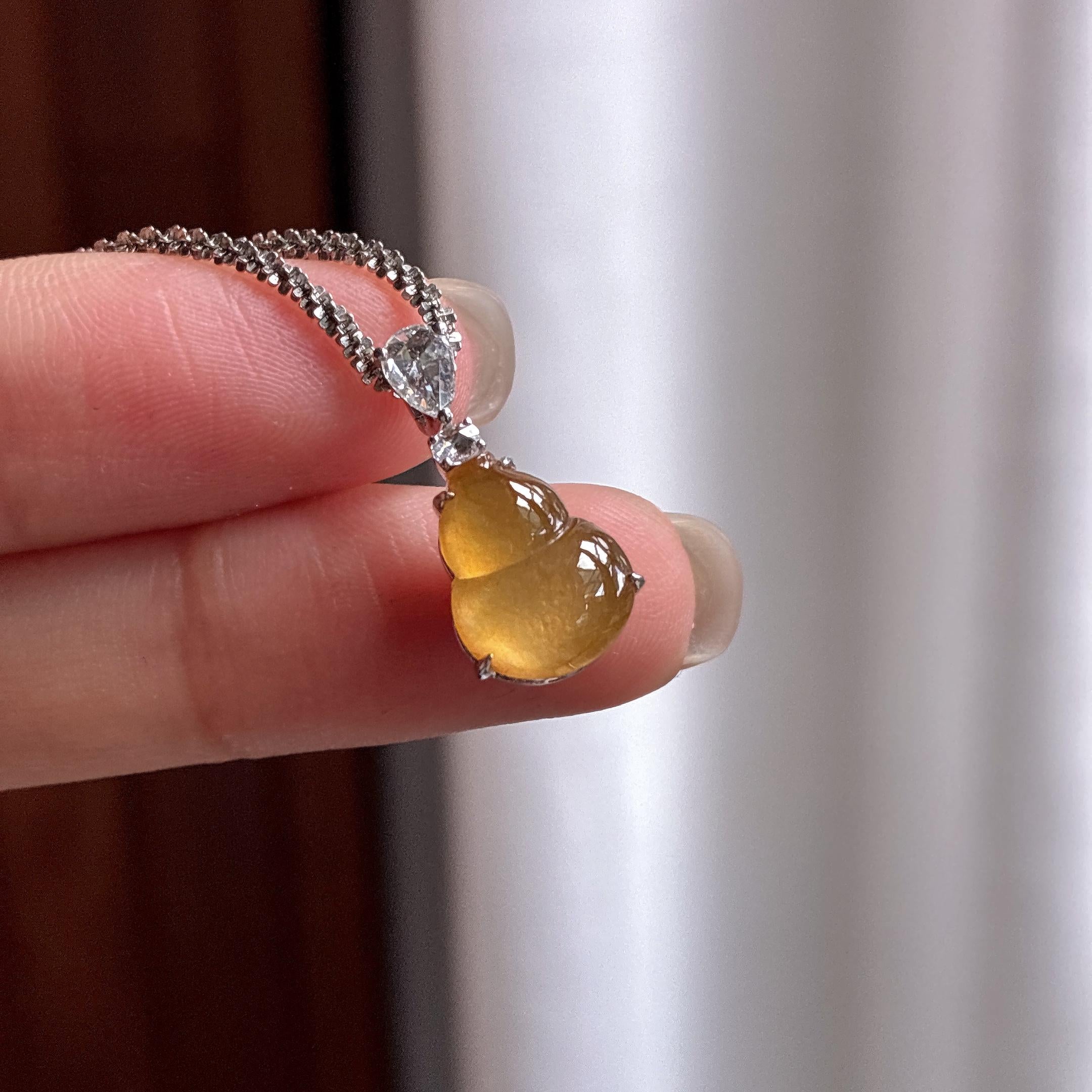 18k金镶冰种黄翡葫芦挂件 天然缅甸A货翡翠（yc484490）