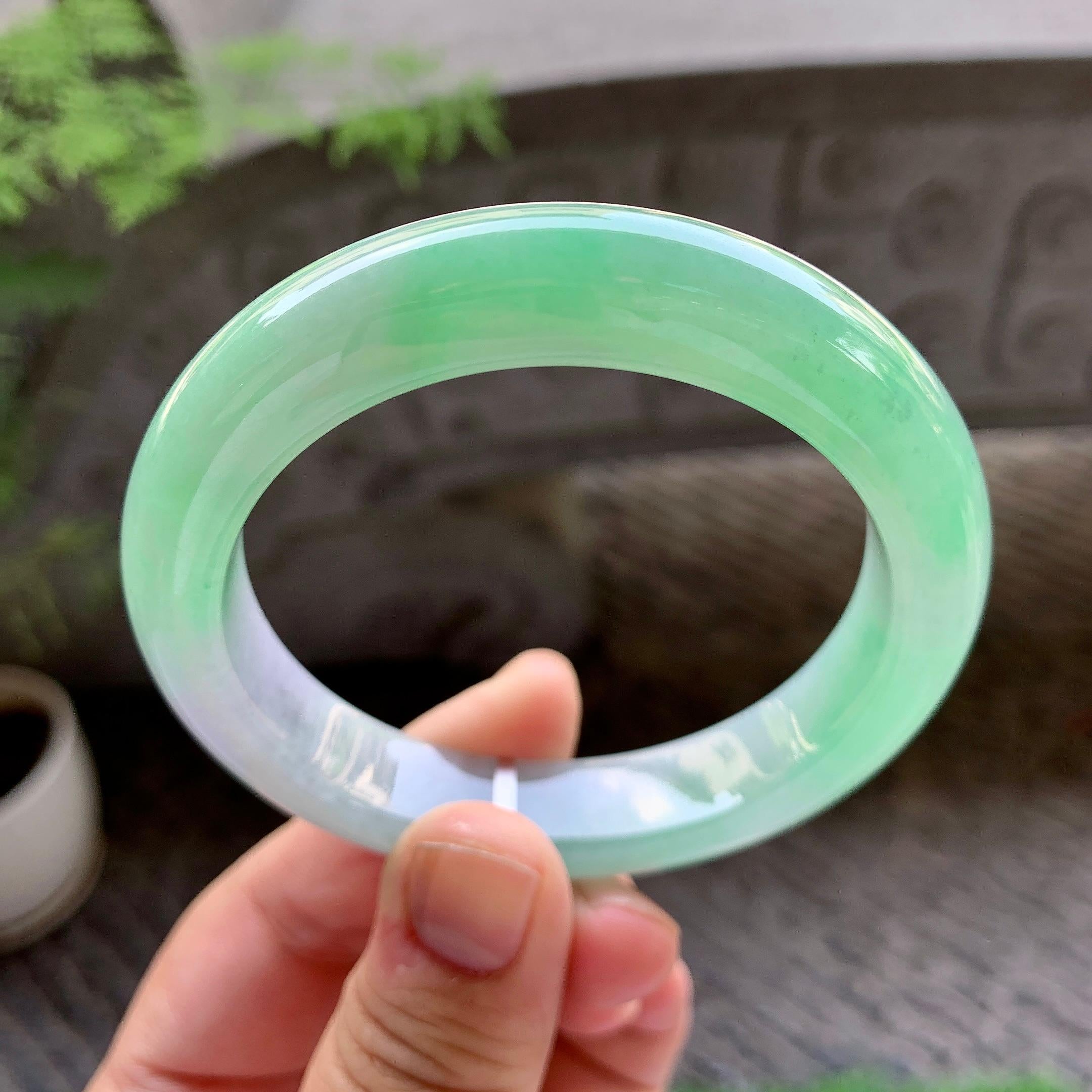 细糯种春彩平安镯（55.7mm）