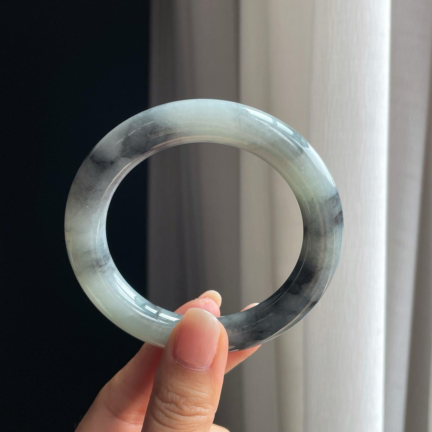 糯冰乌鸡翡翠圆条手镯（56.5mm）（yc403469）
