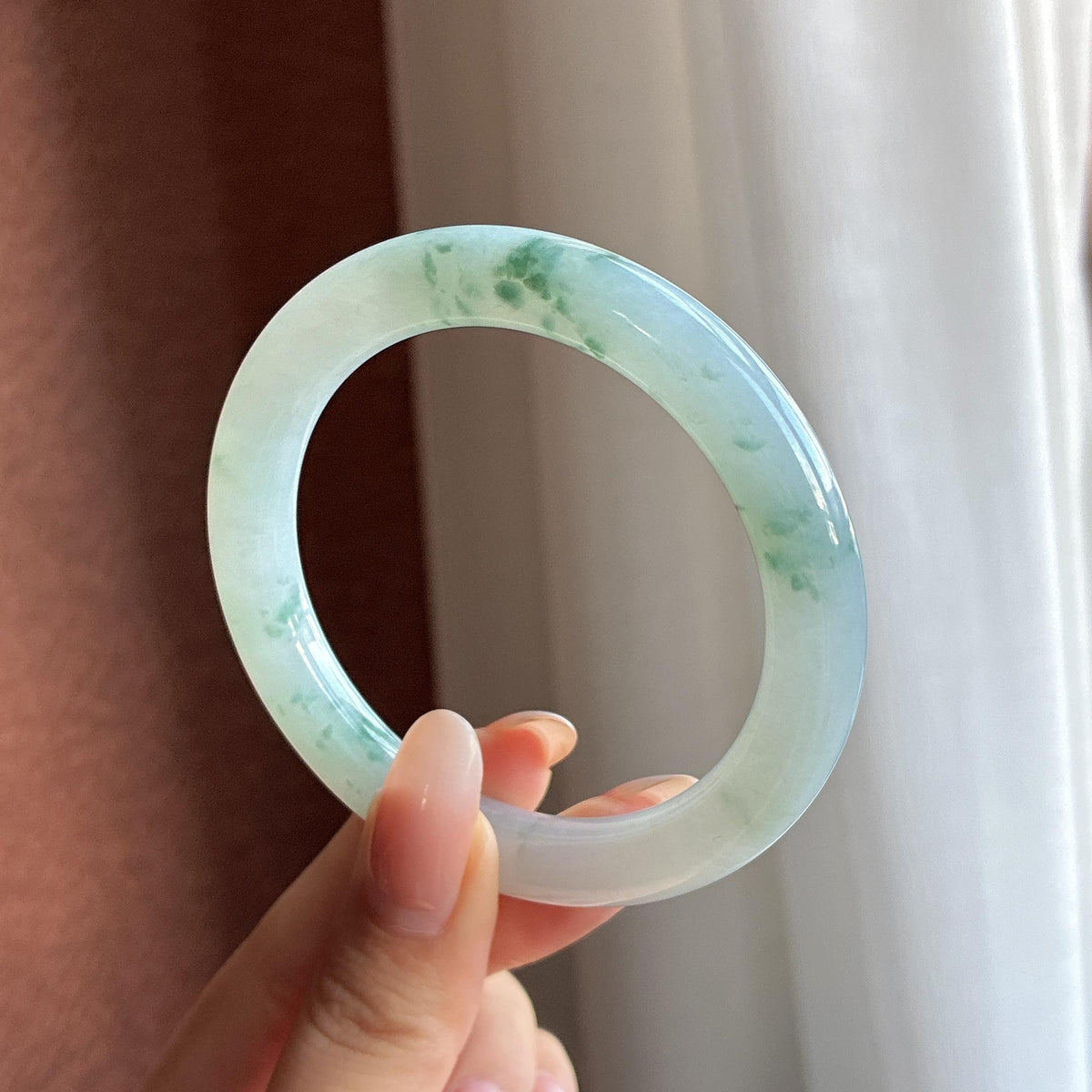 糯冰飘花圆条手镯 54圈（yc777550）
