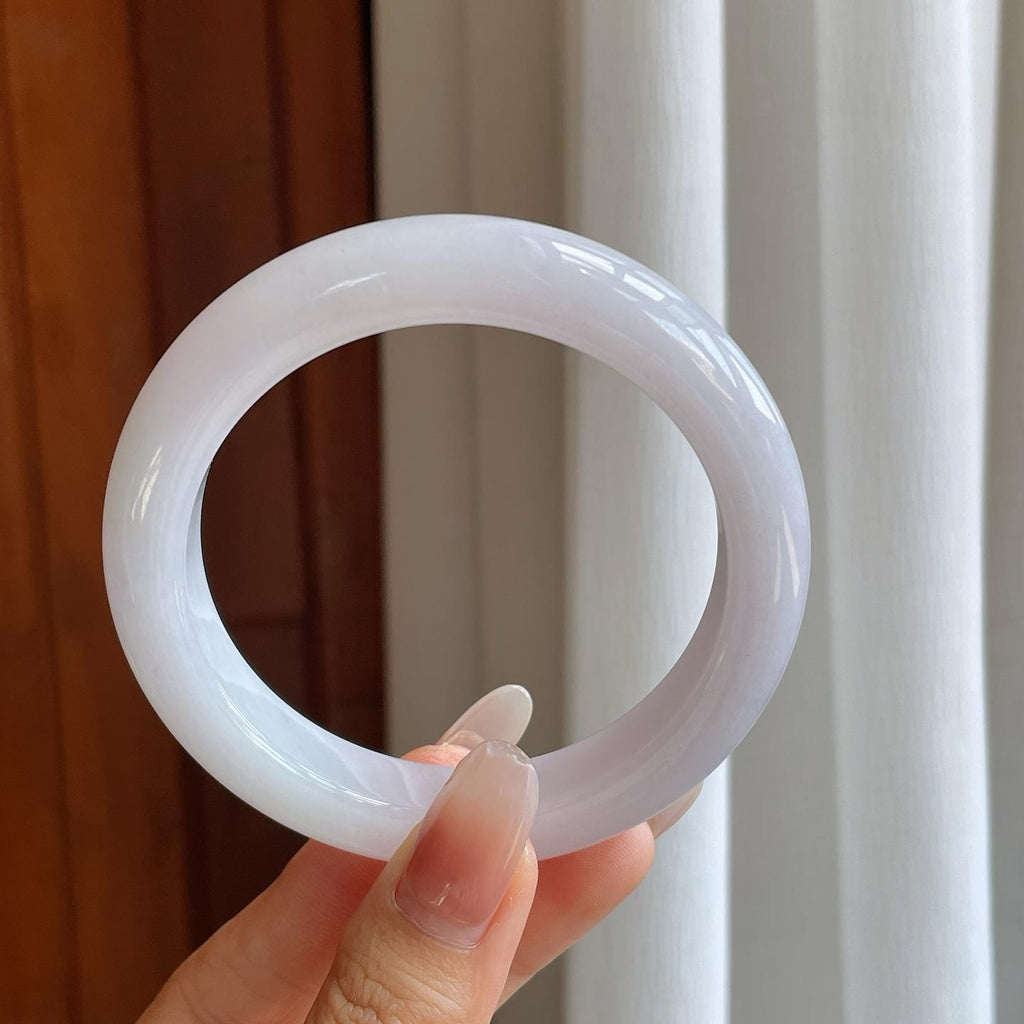 细糯冰淡春底翡翠平安镯（60mm）（yc274570）