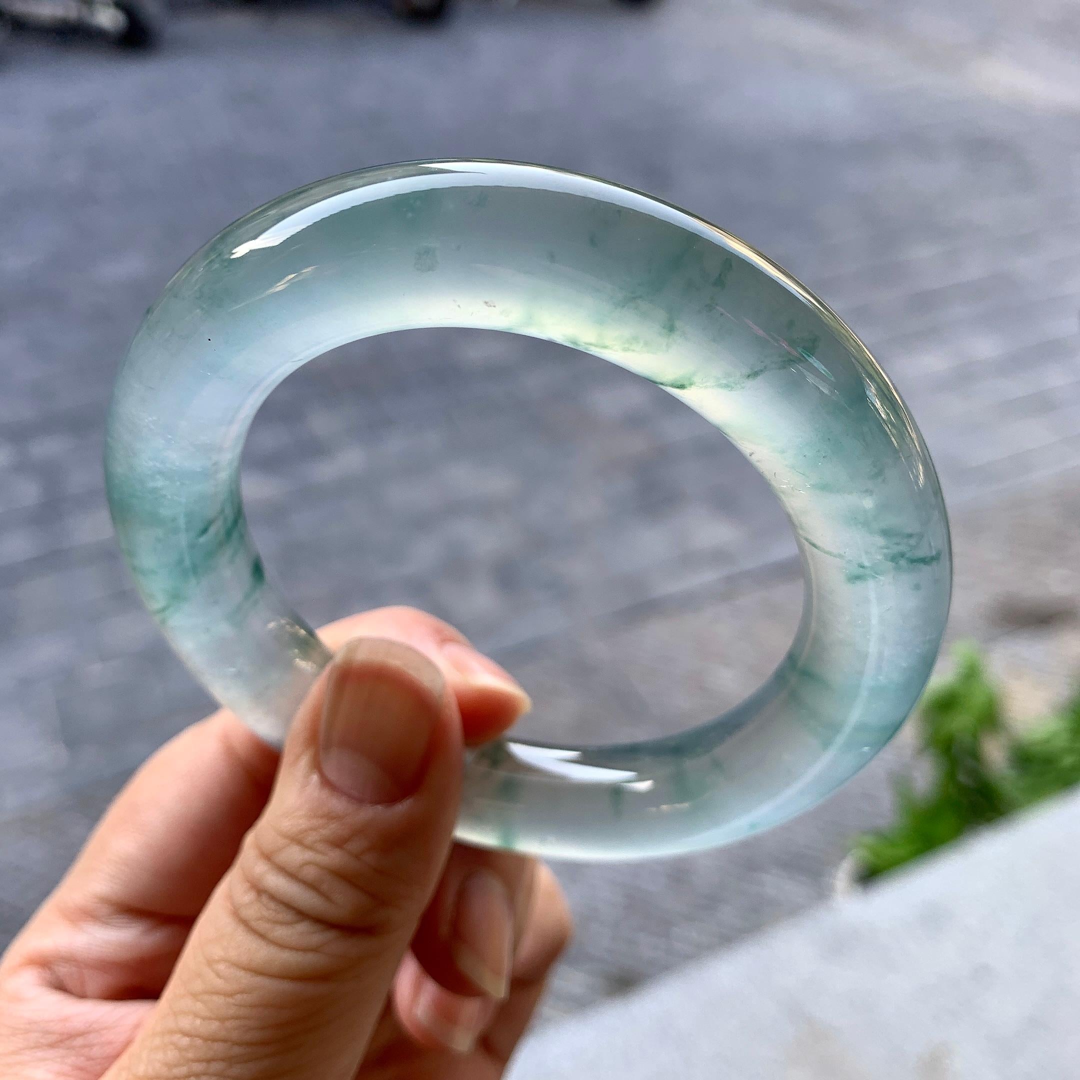 冰种飘花圆条手镯（56.4mm）（yc268983）