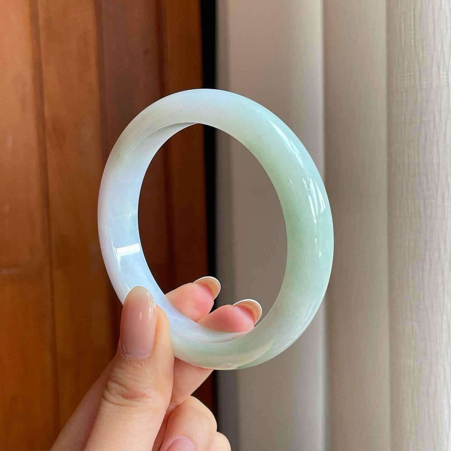 糯冰淡春彩翡翠平安镯（58.6mm）（yc375386）