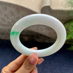 糯种飘绿圆条手镯（56.5mm）（yc280860）