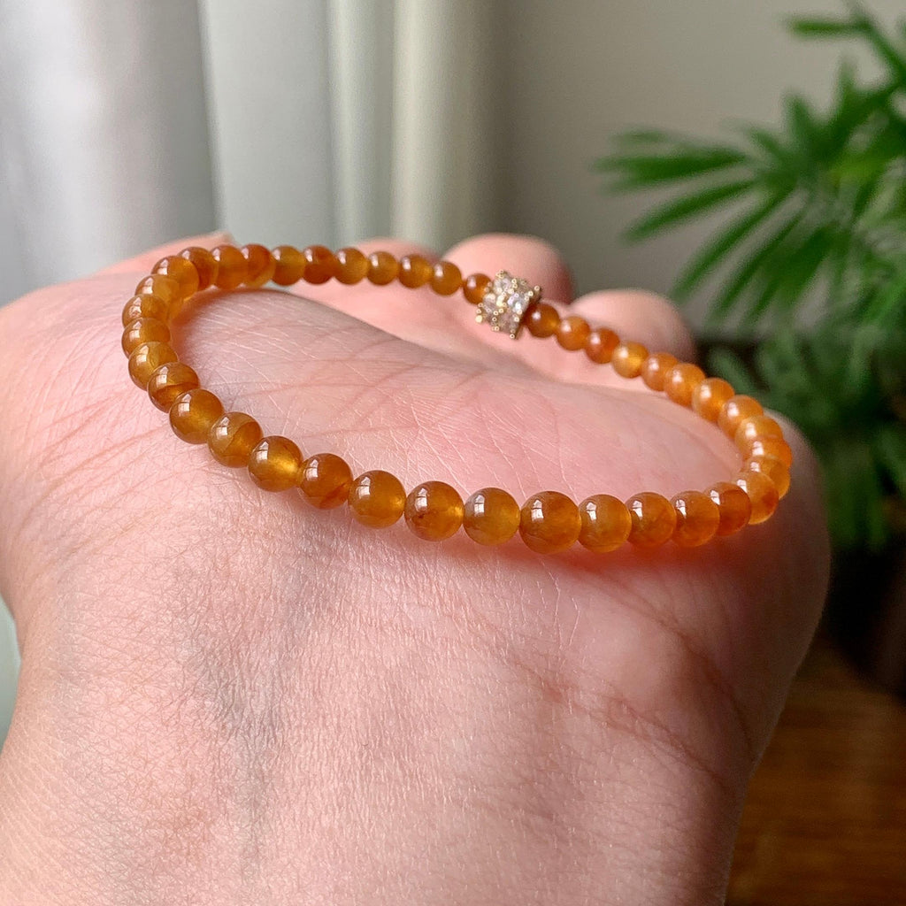 糯冰种红翡小米珠手串  天然缅甸A货翡翠（yc362135）