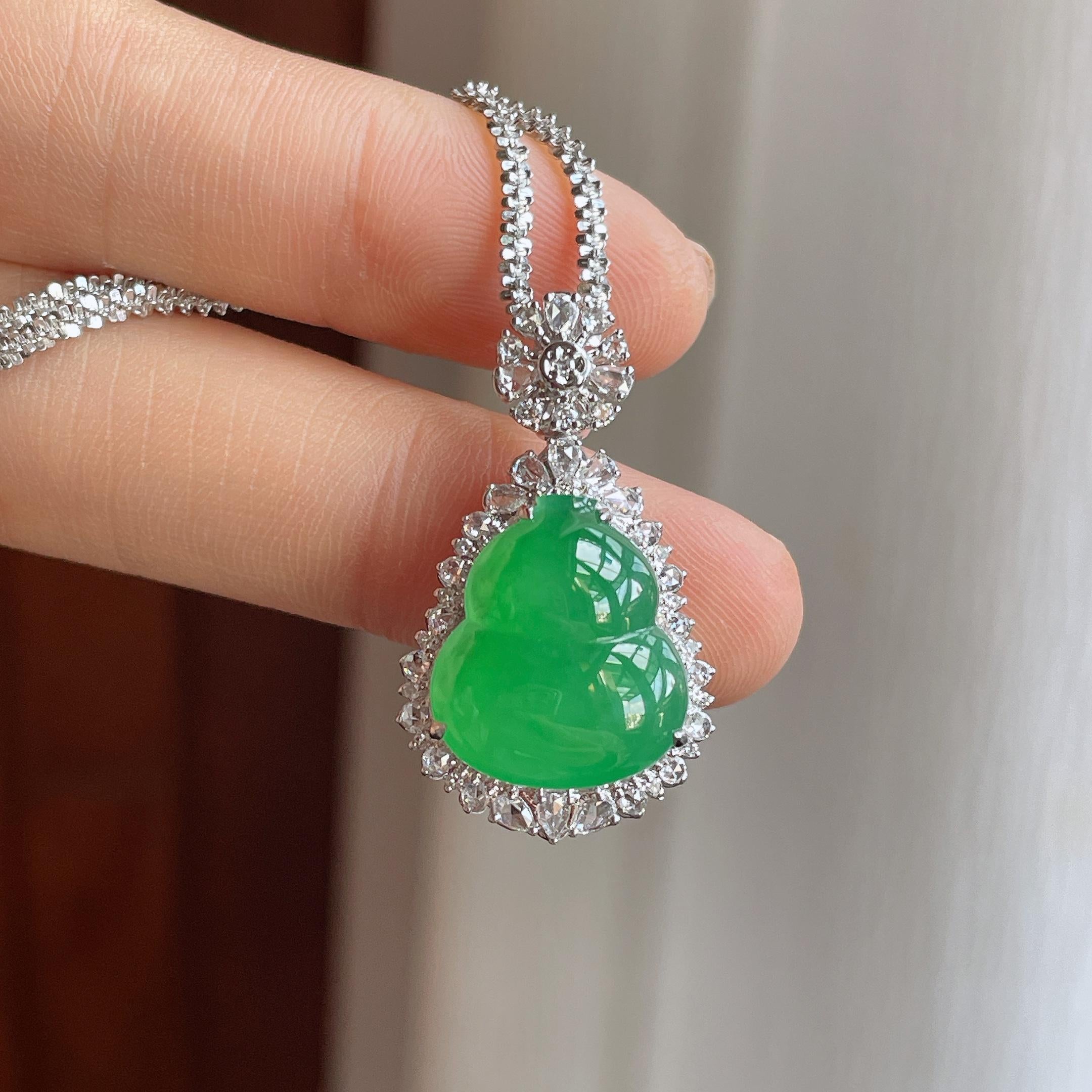 18k 金钻镶冰种满绿翡翠葫芦（yc314112）