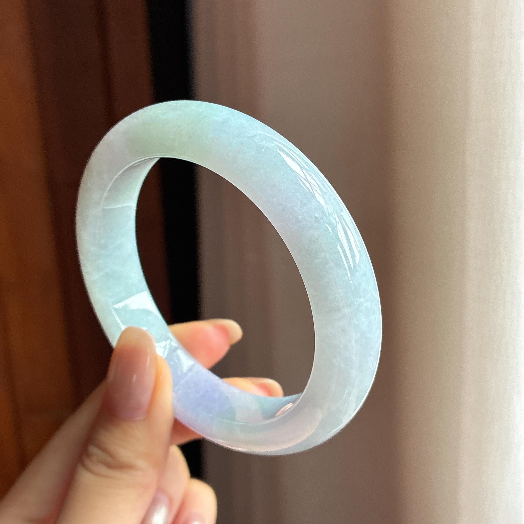 细糯种春带彩正圈平安镯 56圈 天然缅甸A货翡翠（yc440047）