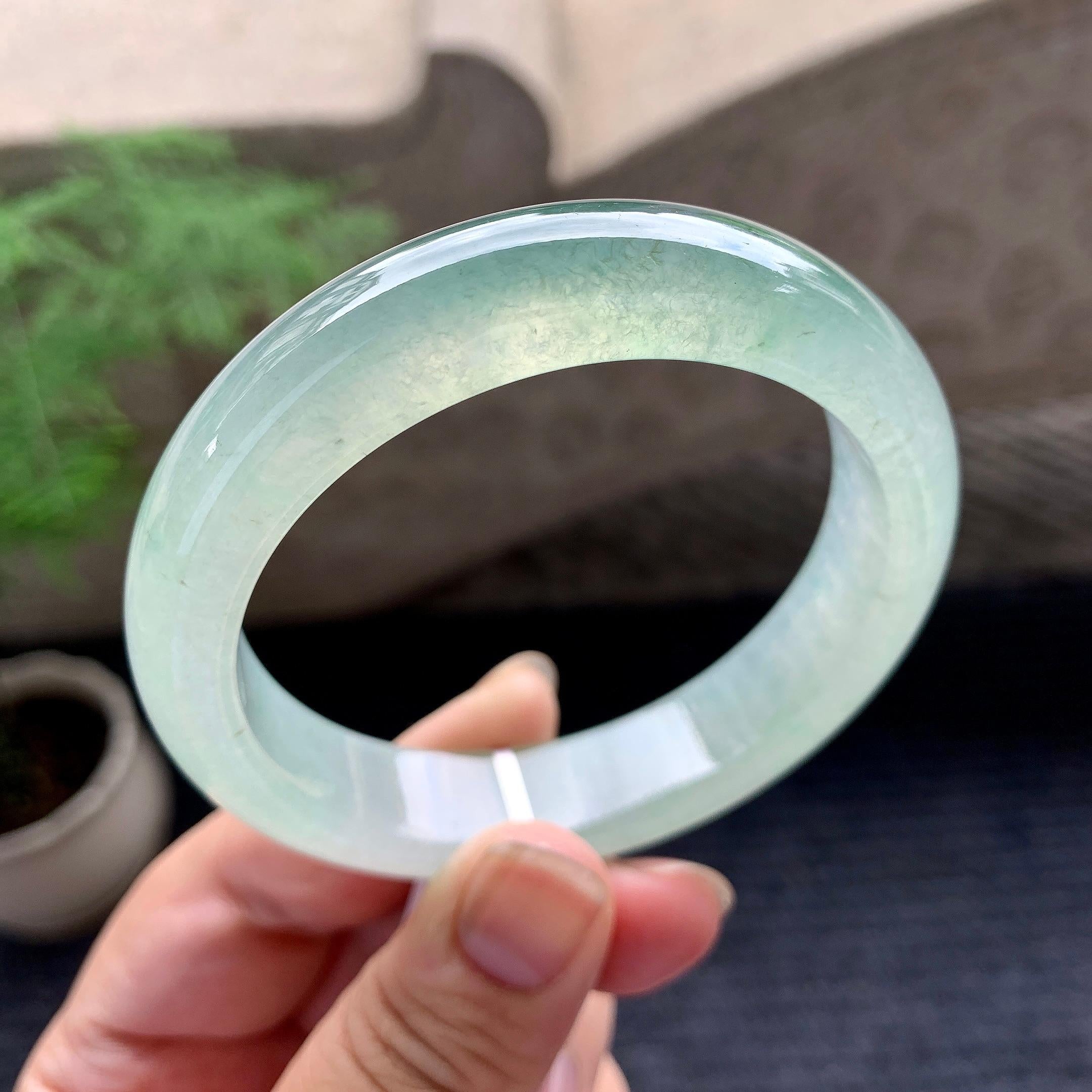 糯冰种晴水平安镯（57.3mm）（yc195953）