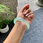 糯冰种晴水飘花圆条手镯（58.3mm）（yc196527）