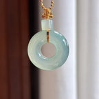 Khóa cài vàng 18k Băng chủng tình đá Bình An Khắc Ngọc phỉ thúy thiên nhiên Miến Điện loại A