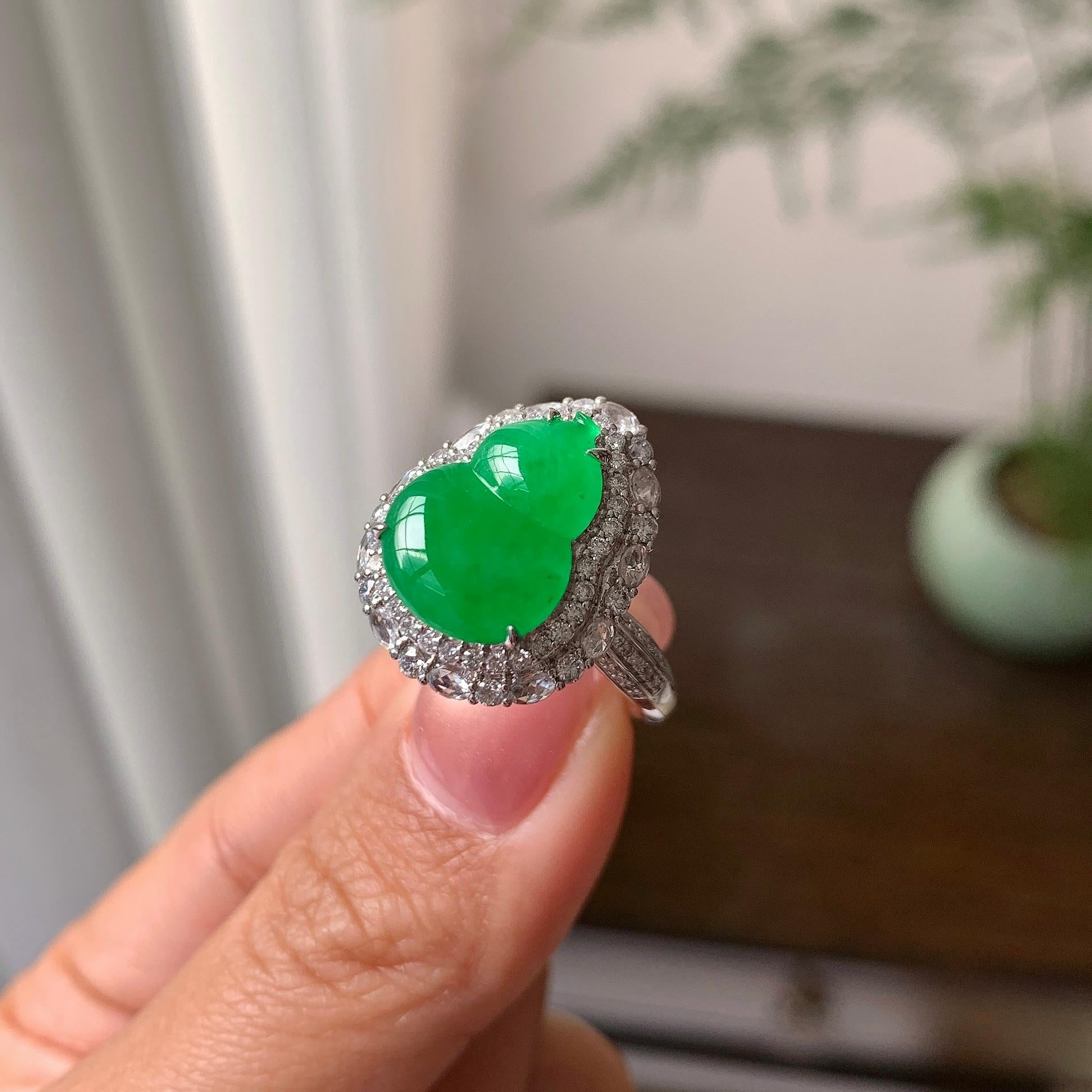 18k金钻镶冰种翠绿葫芦戒指/吊坠（两用款）（yc286403）