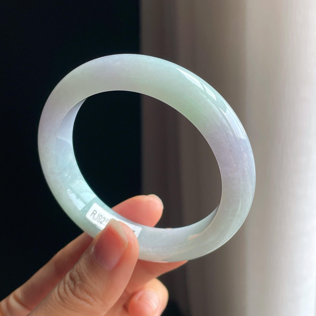 糯冰带色翡翠平安镯(56mm)（yc348932）