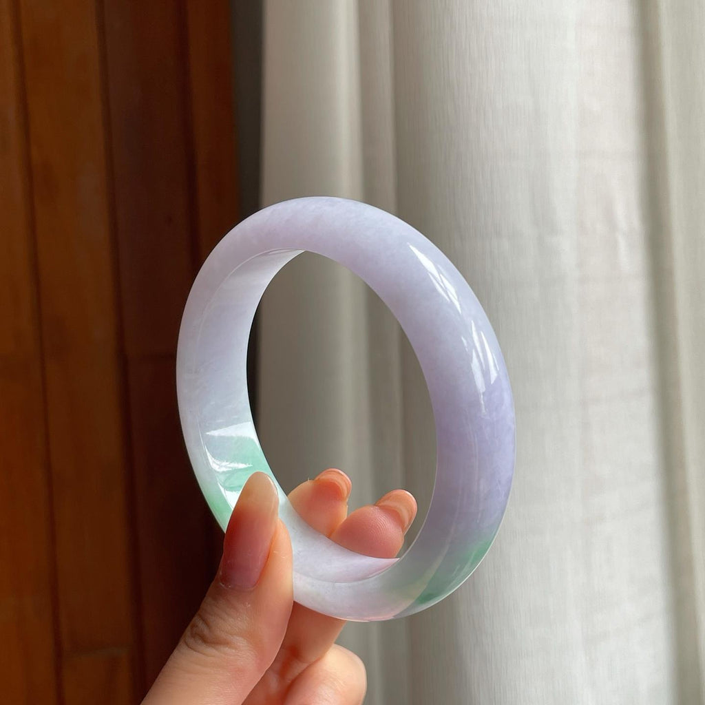 糯冰宽版春彩翡翠平安镯（61mm)（yc360237）