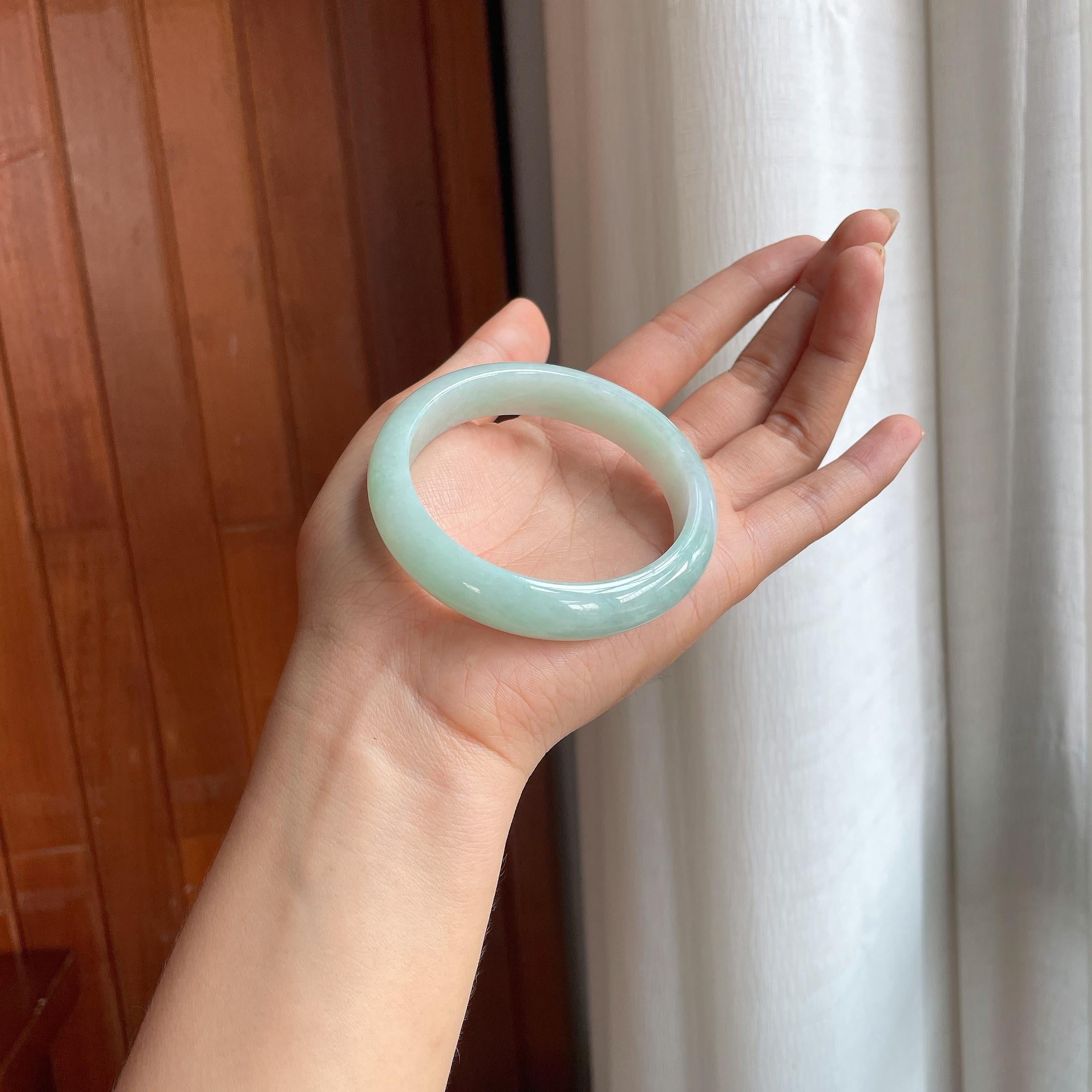 糯冰晴底翡翠平安镯(57.5mm)（yc415410）