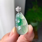 18K金钻镶糯冰种飘花福豆吊坠（yc193356）