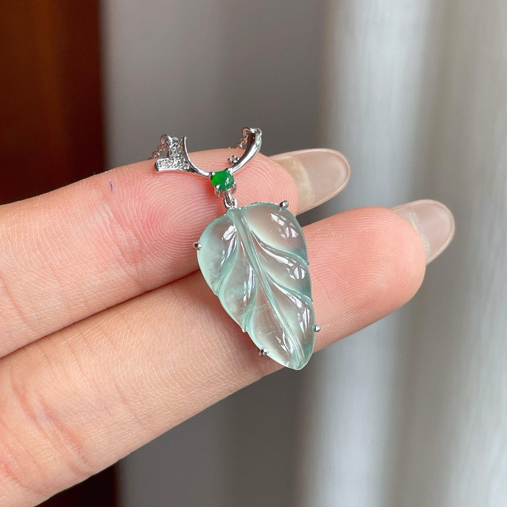 18k金镶冰种晴底翡翠叶子（yc247165）