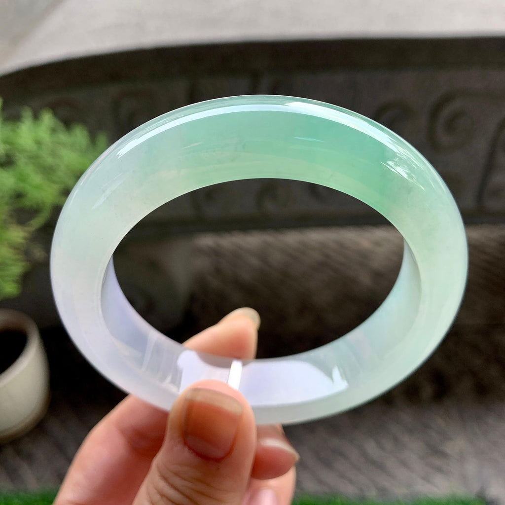 糯冰种淡春彩宽版轮胎手镯（59.4mm）（yc225045）