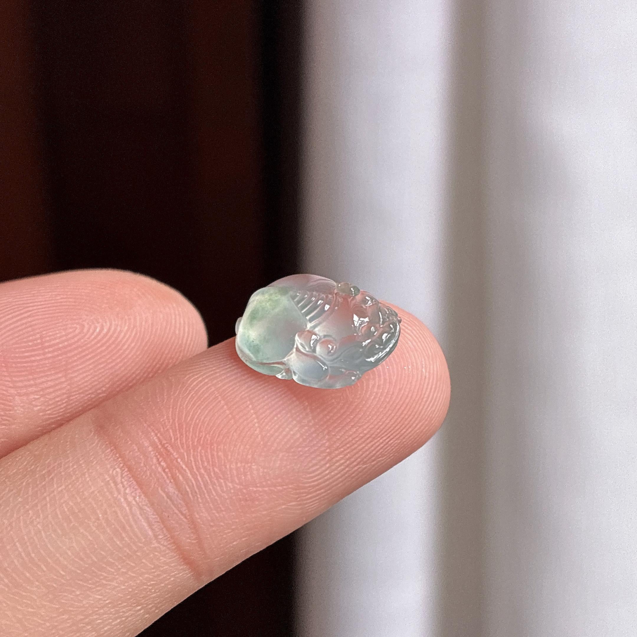 冰玻种飘花貔貅裸件 天然缅甸A货翡翠（yc481873）