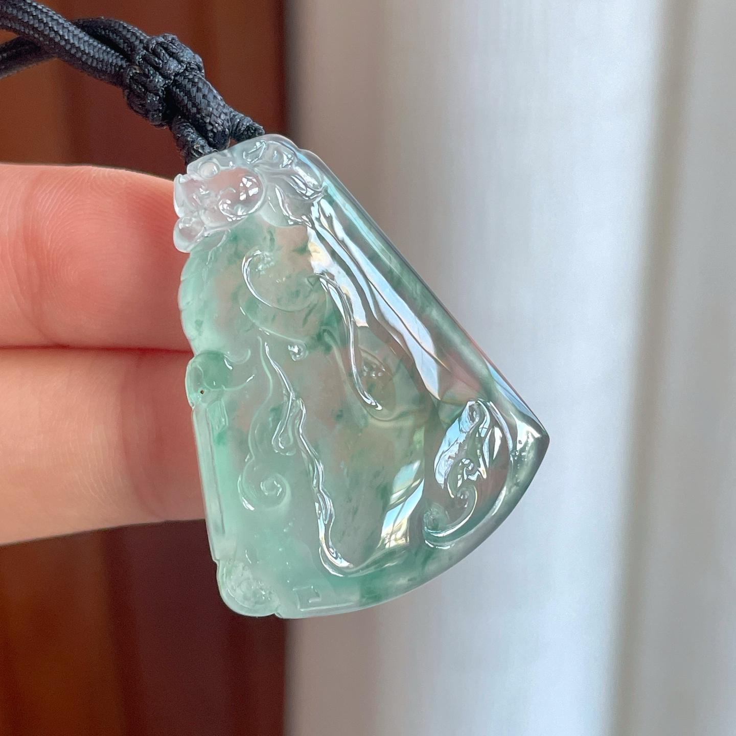 冰种飘花翡翠无事牌（yc257264）