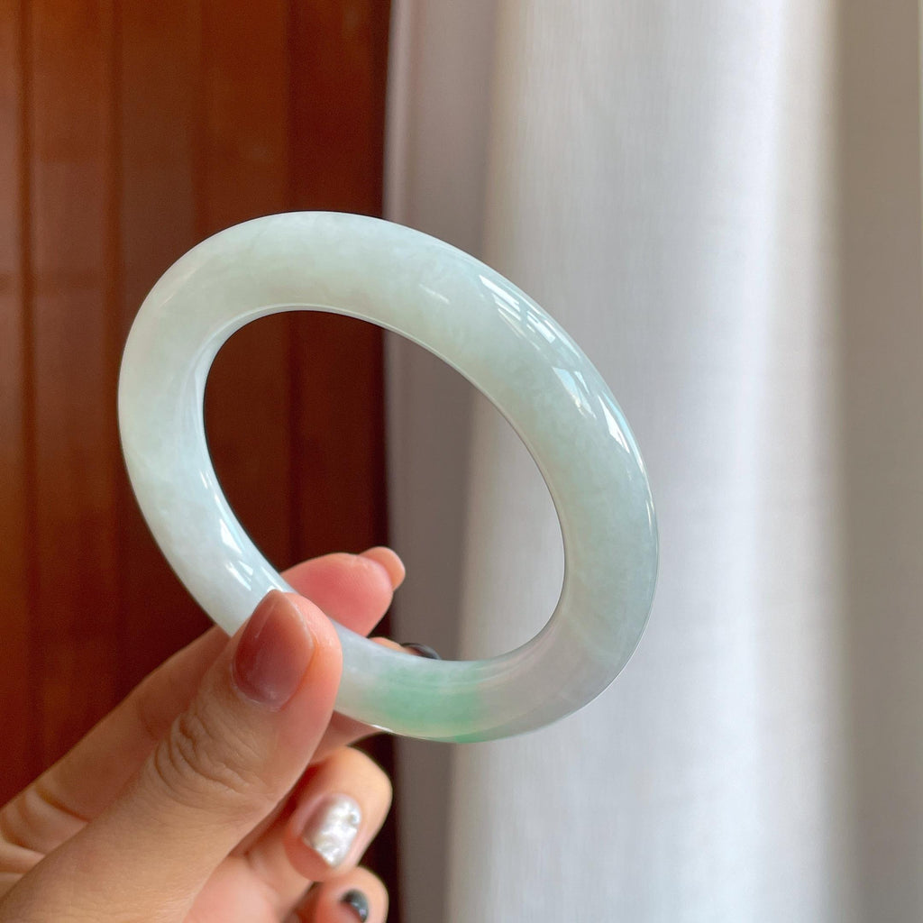 糯冰带色翡翠圆条手镯（56.8mm）（yc283302）