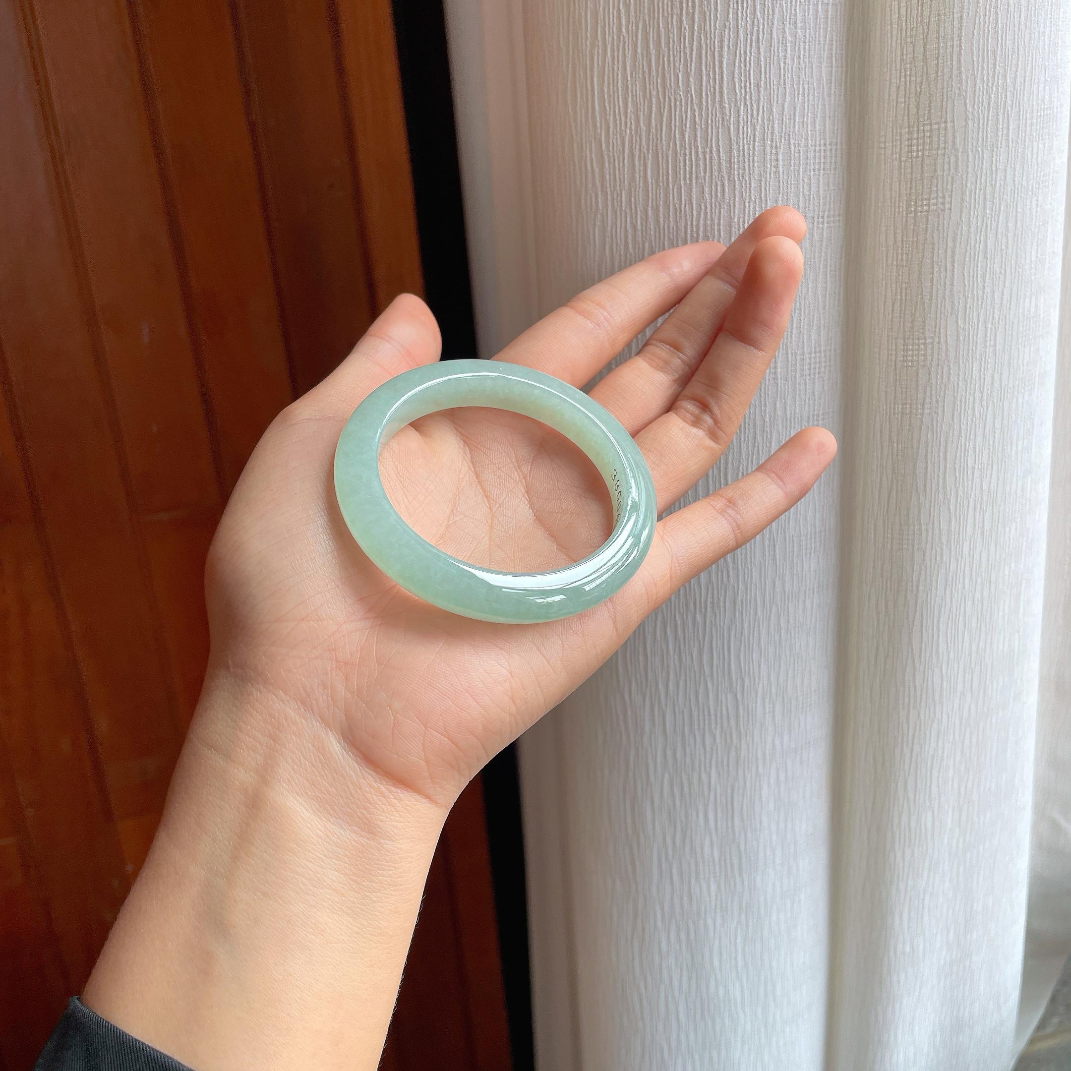 冰种晴底翡翠平安镯（52mm）（yc345503）