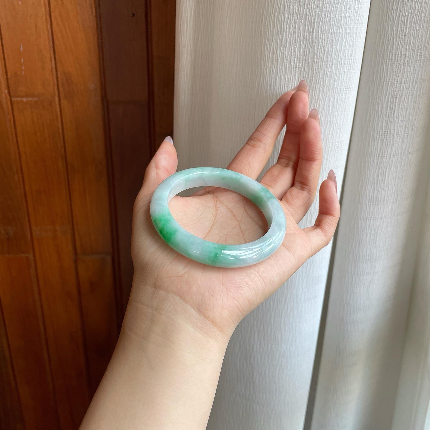 细糯冰飘花翡翠平安镯（55.7mm）（yc287976）
