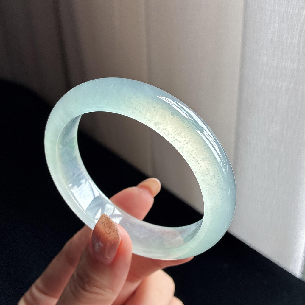 冰玻种淡晴底雪花棉正圈平安镯 56圈 天然缅甸A货翡翠（yc457539）