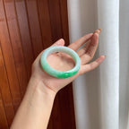 糯冰带色翡翠平安镯(56mm)（yc424292）