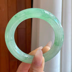 糯冰晴水飘花翡翠圆条手镯（56.7mm）（yc272895）