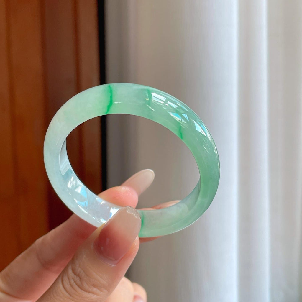 糯冰飘花翡翠贵妃镯（53.6mm）（yc270329）