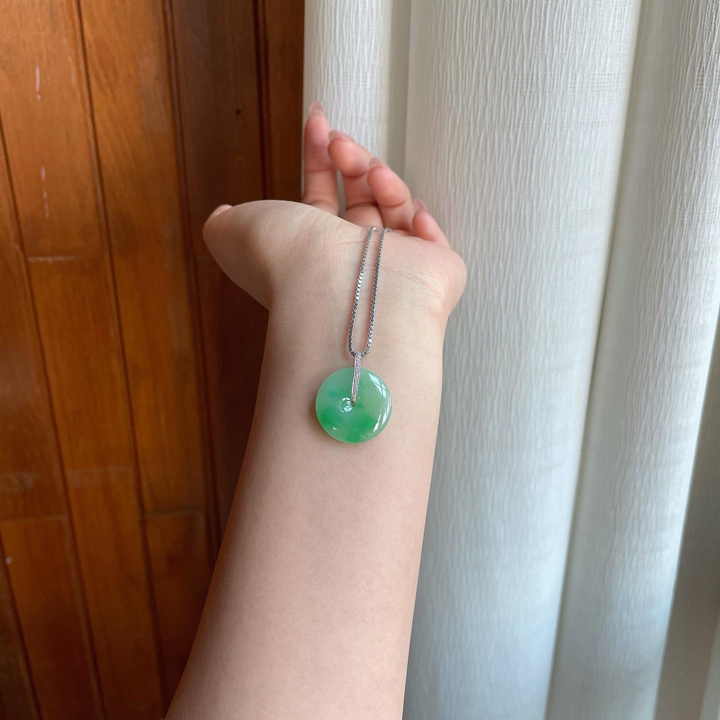 18k金钻镶糯冰飘花翡翠平安扣（yc287361）