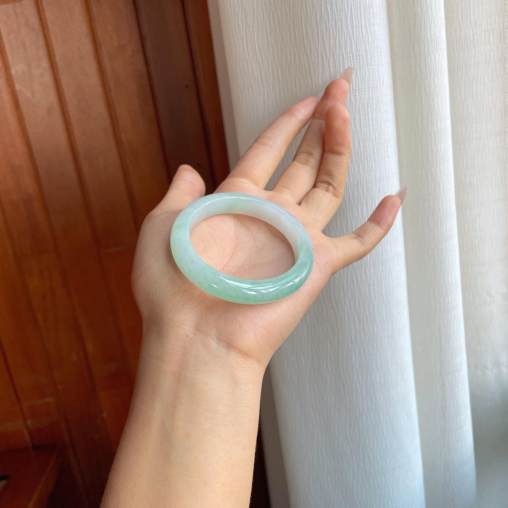 糯冰带色翡翠贵妃镯（53mm）（yc312055）