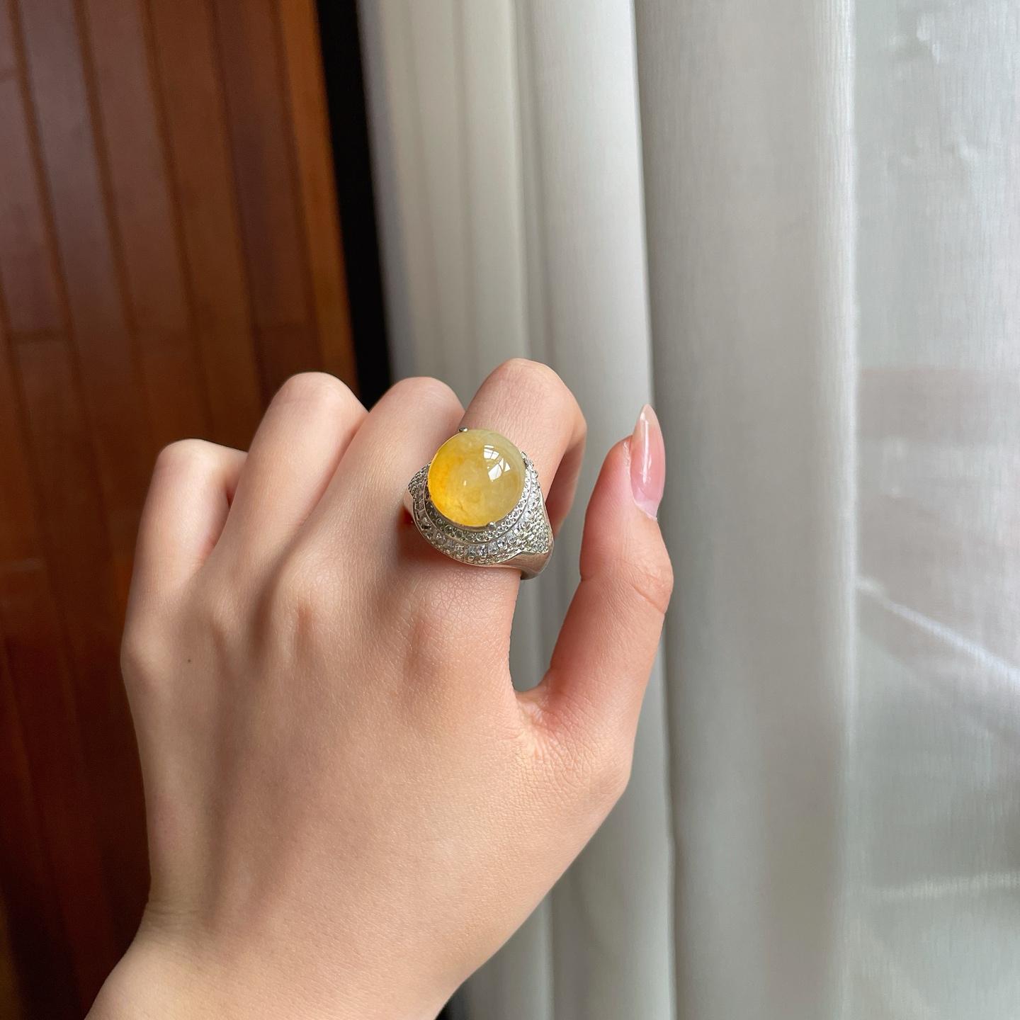 铜托冰种黄翡翡翠蛋面（yc342949）