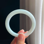 糯冰白月光翡翠圆条手镯（54mm)（yc374815）