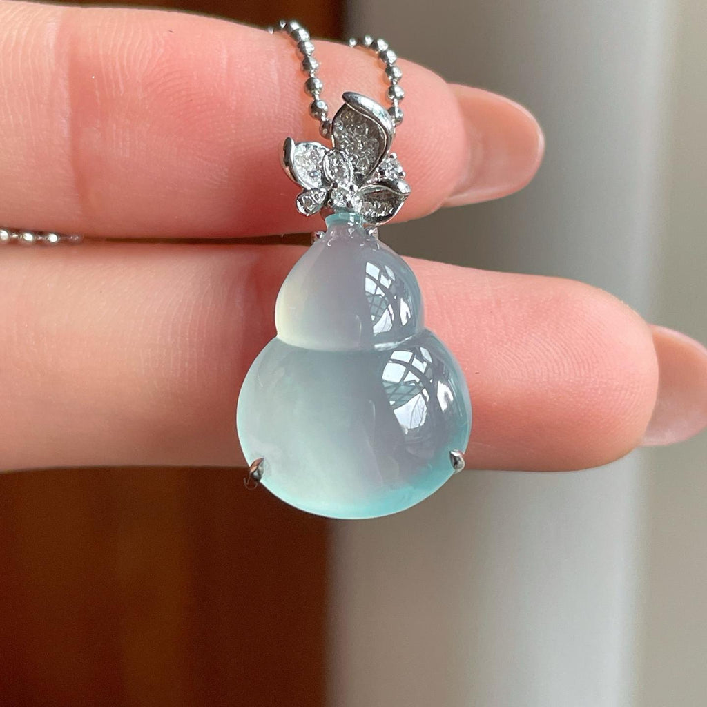 18k金镶冰种晴底翡翠葫芦（yc363637）