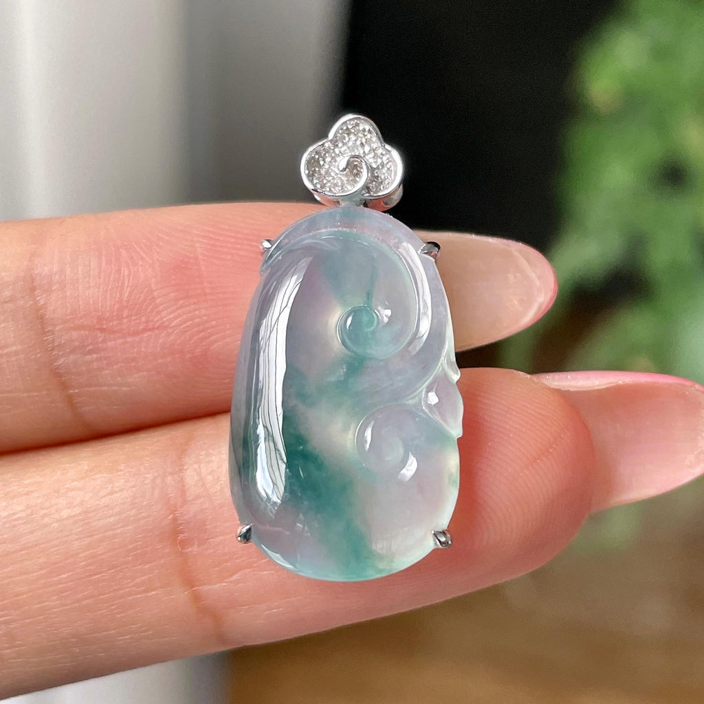 18k金钻镶冰种飘蓝花如意吊坠       天然缅甸A货翡翠（yc430734）