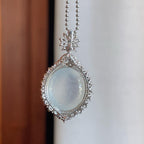 18k金镶冰玻种无色翡翠蛋面（yc242743）