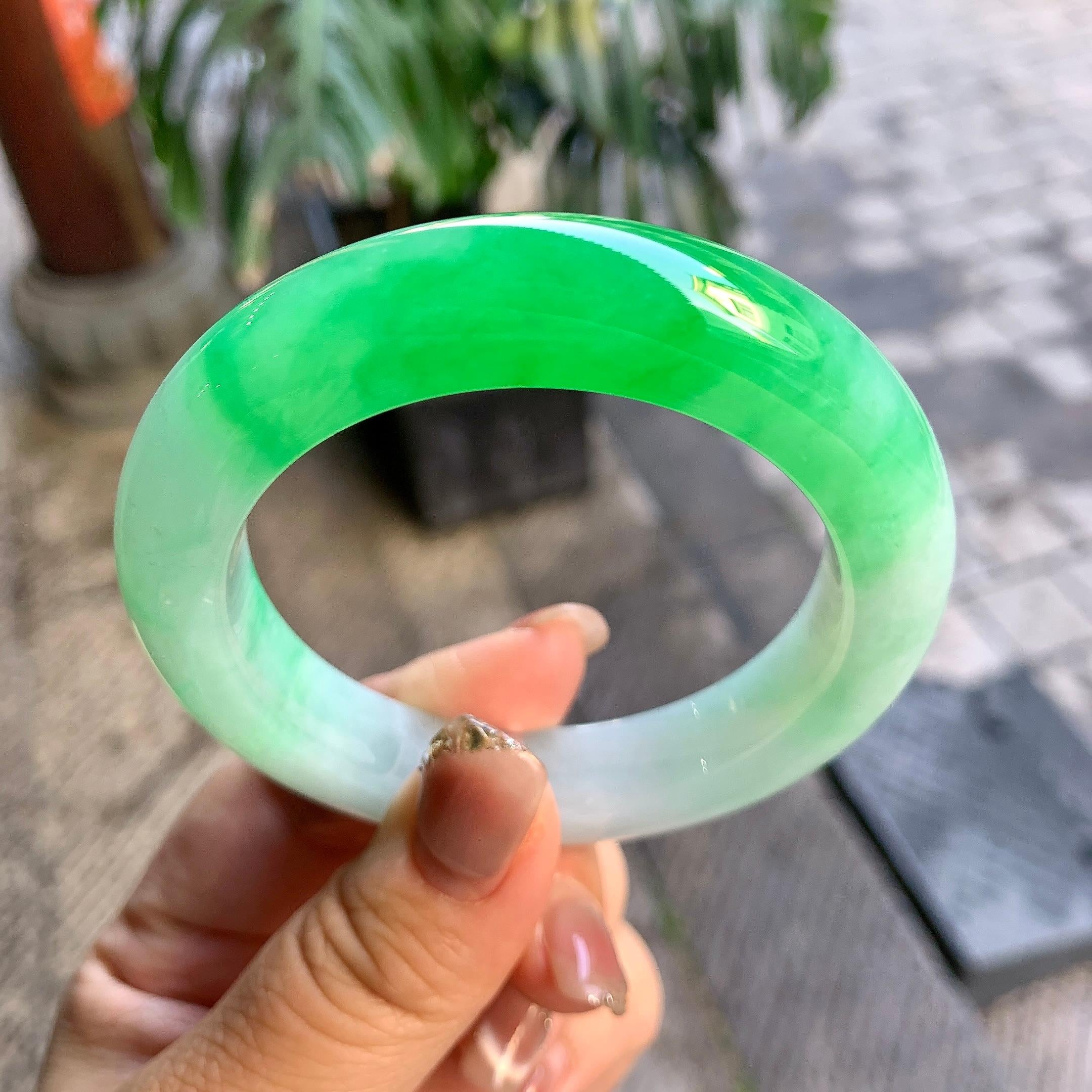 糯冰种飘阳绿平安镯（54.6mm）（yc292672）