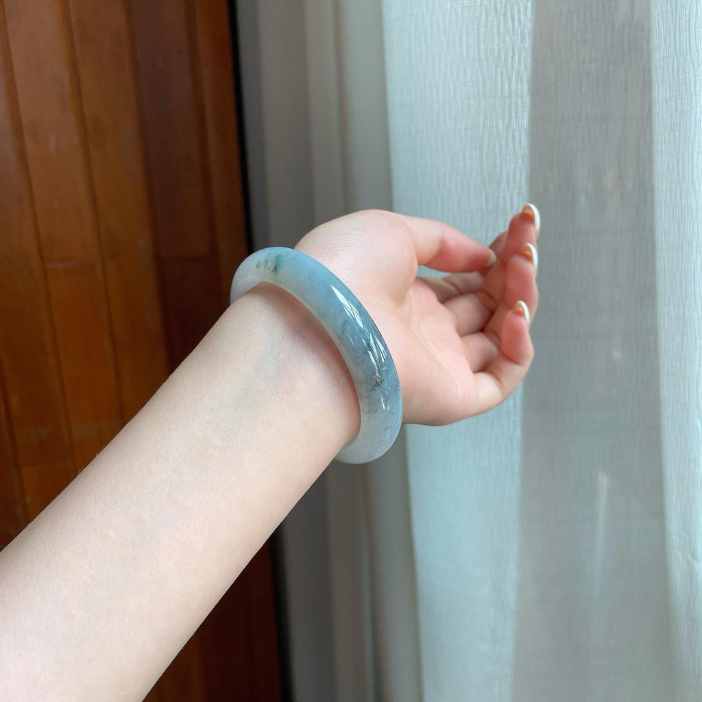 糯冰乌鸡翡翠贵妃镯（54.6mm)（yc377134）