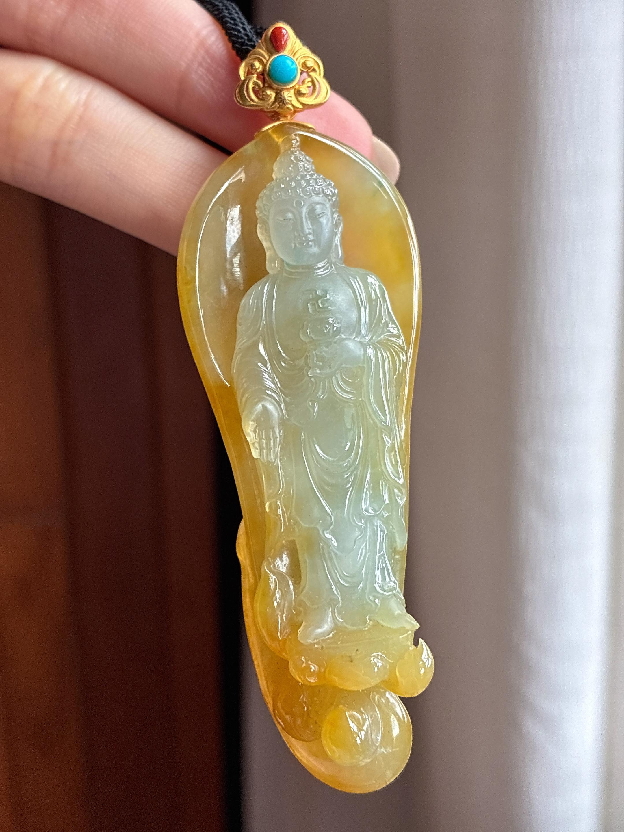 18k金扣头糯冰黄翡观音 天然缅甸A货翡翠（yc439393）