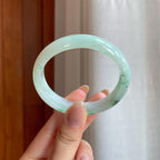 糯冰飘花翡翠贵妃镯（56mm)（yc374701）