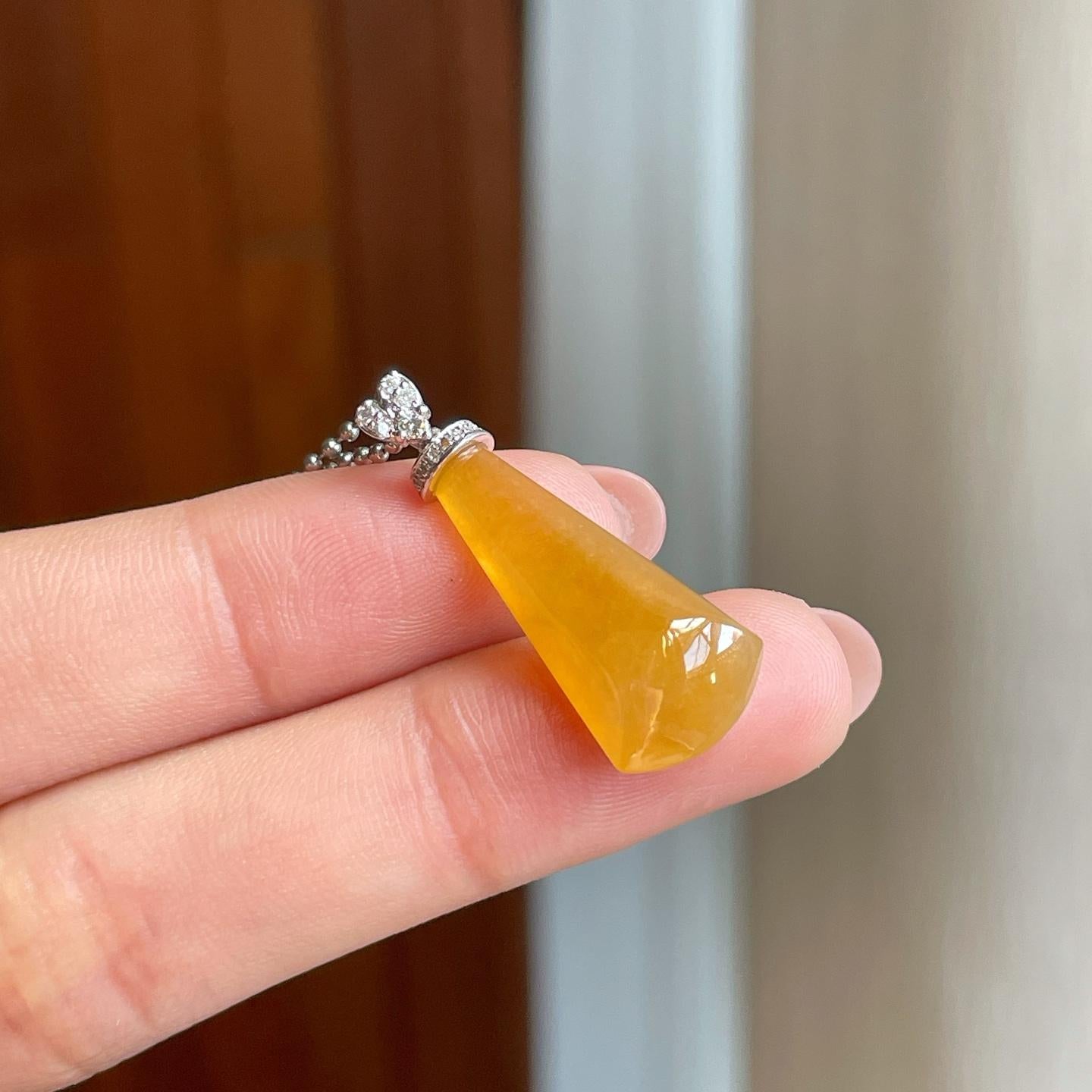 18k 金扣头糯冰黄翡翡翠无事牌（yc325780）