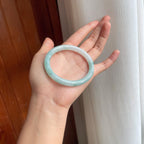 糯冰飘花圆条翡翠手镯（55.6mm）（yc249149）