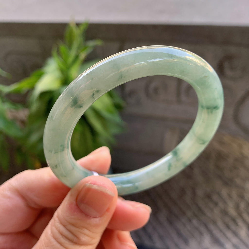 小圈口 细糯种飘绿花圆条手镯53圈口 天然缅甸A货翡翠（yc330300）