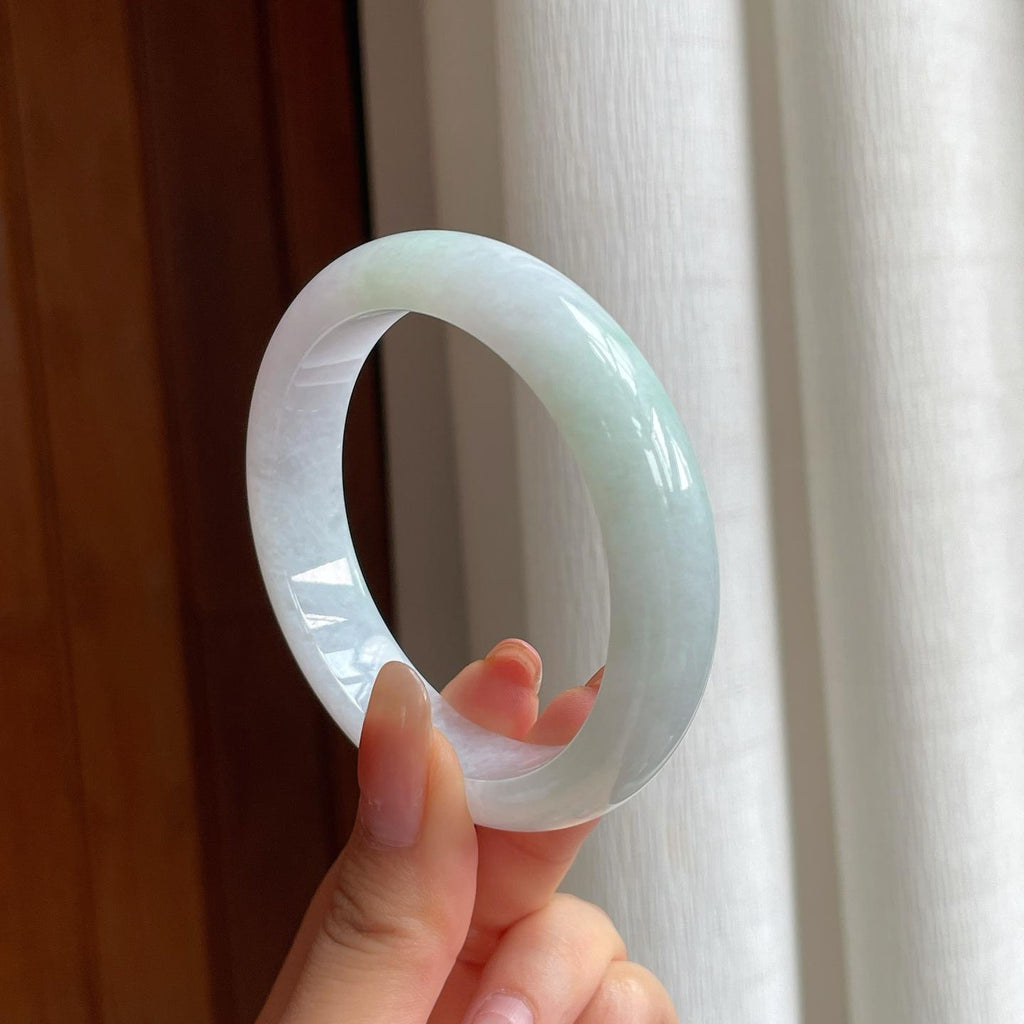糯冰带色翡翠平安镯（57.2mm)（yc365765）