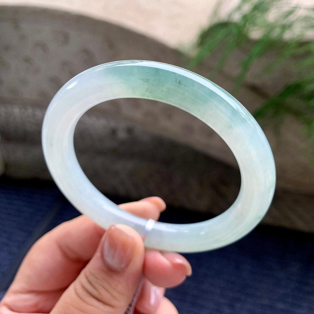 糯冰种油青飘蓝花圆条手镯 55.7圈口 天然缅甸A货翡翠（yc481953）