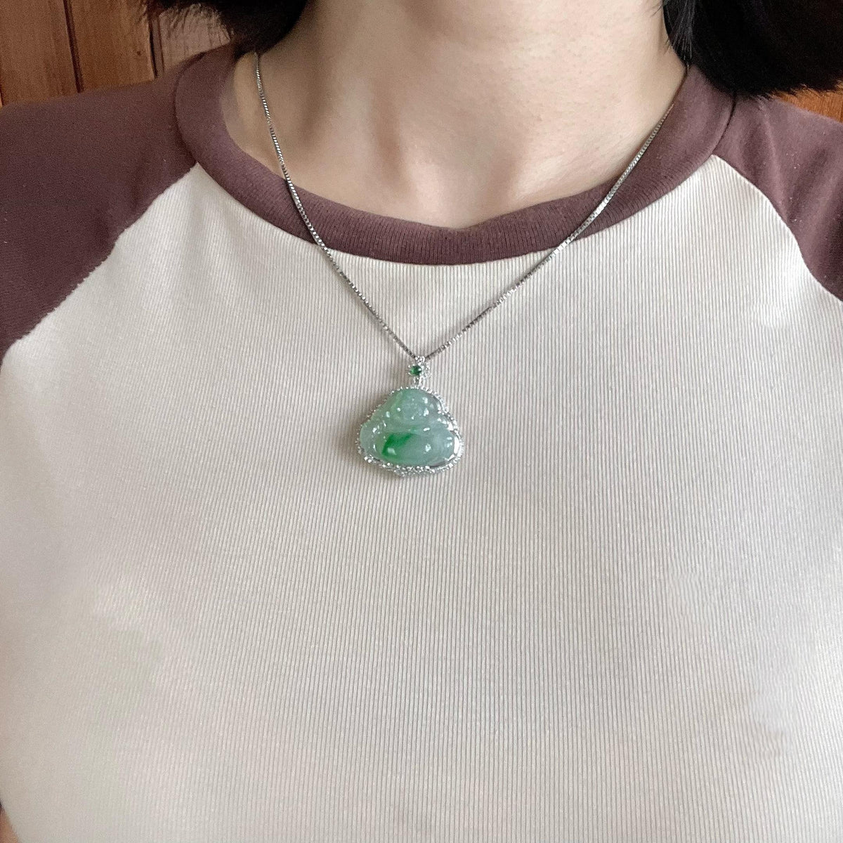 18K金镶糯冰飘绿玉佛挂件（yc763702）